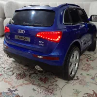 ماشین شارژی ائودی متالیک