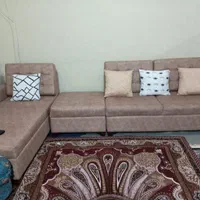 کاناپه برا جلو تی وی کاملا نو هستش