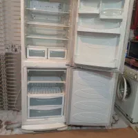 یخچال فریزر سفید