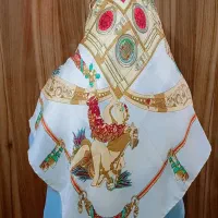 روسری قواره دار