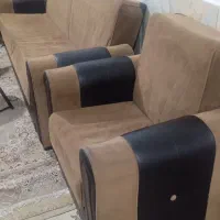 مبلمان‌ 9نفره و4عدد میز عسلی تاشو