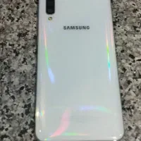 سامسونگ Galaxy A50 با حافظهٔ ۱۲۸ گیگابایت