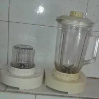 شیشه‌ی مخلوط‌کن و آسیاب جهان آوا