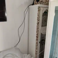 یک عدد بوفه و یک عدد ساعت ایستاده چوبی|بوفه، ویترین، کنسول|کلاله, |دیوار