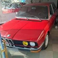 بی ام و ۵۱۸ استثنایی ۱۹۷۷