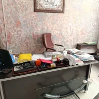 اجاره واحد تجاری مدرس ۱۴۰ متر بر خیابان طبقه اول