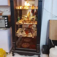 تخت خواب و بوفه و آینه کنسول تمیز در حد نو  ،|بوفه، ویترین، کنسول|یاسوج, |دیوار