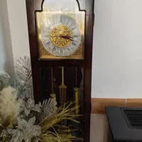 ساعت ایستاده