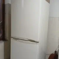 یخچال و فریزر saiwan سالم روشن زیرقیمت فوری|یخچال و فریزر|بهشهر, |دیوار