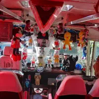 اتوبوس بنز ۳۰۲ مدل ۷۴ تک برگ سند|خودرو سنگین|شیراز, شهرک گلدشت حافظ‎|دیوار