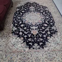 فرش ۶ متری و تمیز و به اضافه یه ۴ متری