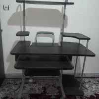 میز کامپیوتر