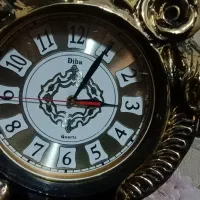 ساعت ایستاده