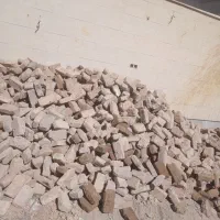 مجسمه آجر