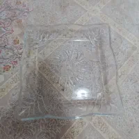تعدادی ظروف پذیرایی