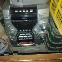 تعدادی وسایل منزل به علت کمبود جا به فروش میرسد