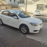 برلیانس 320 اتومات|خودرو سواری و وانت|رشت, استقامت ۱|دیوار