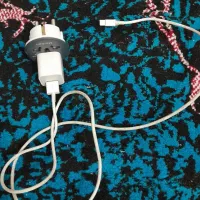 شارژر اصلی آیفون