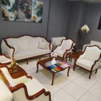 مبل خاص پسندان همراه جلومبلی عسلی