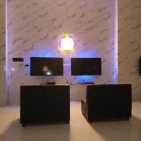 ۷۰ متر، مغازه نوساز