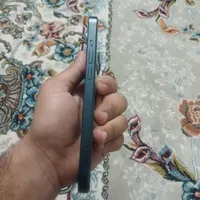اپل iPhone 13 با حافظهٔ ۱۲۸ گیگابایت|موبایل|یزد, |دیوار