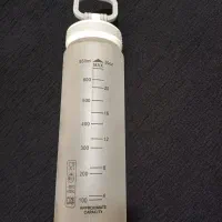 فروش یک عدد قمقمه نو|ظروف نگهدارنده، پلاستیکی، یکبارمصرف|شیراز, پودنک|دیوار