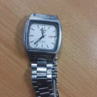 ساعت سیکوپنج چهارگوش