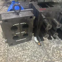 فروش قالب پایه کابینت پلاستیکی|ماشینآلات صنعتی|جاجرود, |دیوار