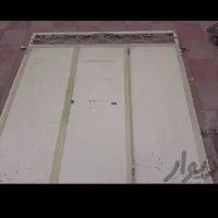 درب ماشین رو بیرون بازشو