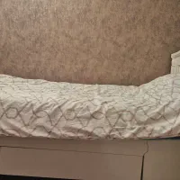 تخت یک نفره چوب و میز تحریر|تخت و سرویس خواب|مشهد, نیروی هوایی|دیوار