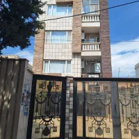 یک واحد 109 متری خوش نقشه