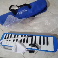 ساز دهنی زیبای ملودیکا حراج|سازهای بادی|هشتگرد, شهرک ولیعصر (مصلی)|دیوار