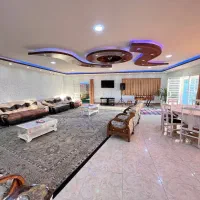 باغ ویلا استخردار در زردنجان|اجارهٔ کوتاهمدت ویلا و باغ|اصفهان, سرشبادران|دیوار