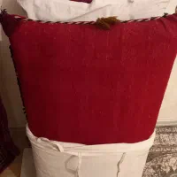 پشتی و فرش دستبافت