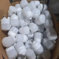 فروش و تعمیر لامپ های ال ای دی  (LED)
