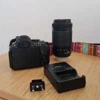 دوربین نیکون Nikon D5300 با لنزهای 55-18 و 70-300