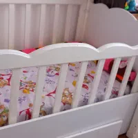 تخت نوزاد وکودک