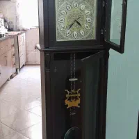 ساعت ایستاده چوبی