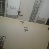 چهارعدد درب چوبی