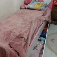 مبل تخت خوابشو|تخت و سرویس خواب|رشت, احمد گوراب|دیوار