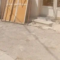 درب ماشین رو سه لنگ