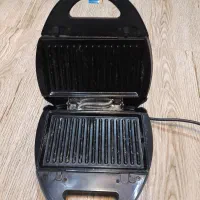 دو عدد ساندویچ ساز دونه ای یک تومان|اجاق گاز و لوازم برقی پختوپز|رشت, هلال احمر|دیوار