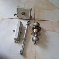 آرام بند در ،  ، قفل گرد