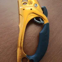 یومار دست چپ petzl|کوهنوردی و کمپینگ|رشت, چله خانه|دیوار