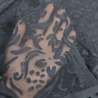 چادر مشکی|لباس|اصفهان, شفق|دیوار