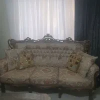 مبل ۸ نفره به همراه ۲ عسلی و ۱ میز