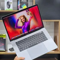 مک بوک پرو گرافیکی در حد آکبند (قسطی)