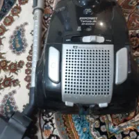 جاروبرقی سالم وجمع وجور ولی قوی