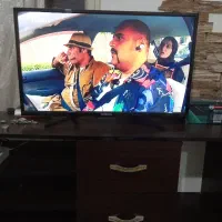 تلویزیون × ویژن ۳۲ اینچ