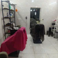 نیازمند آرایشگر